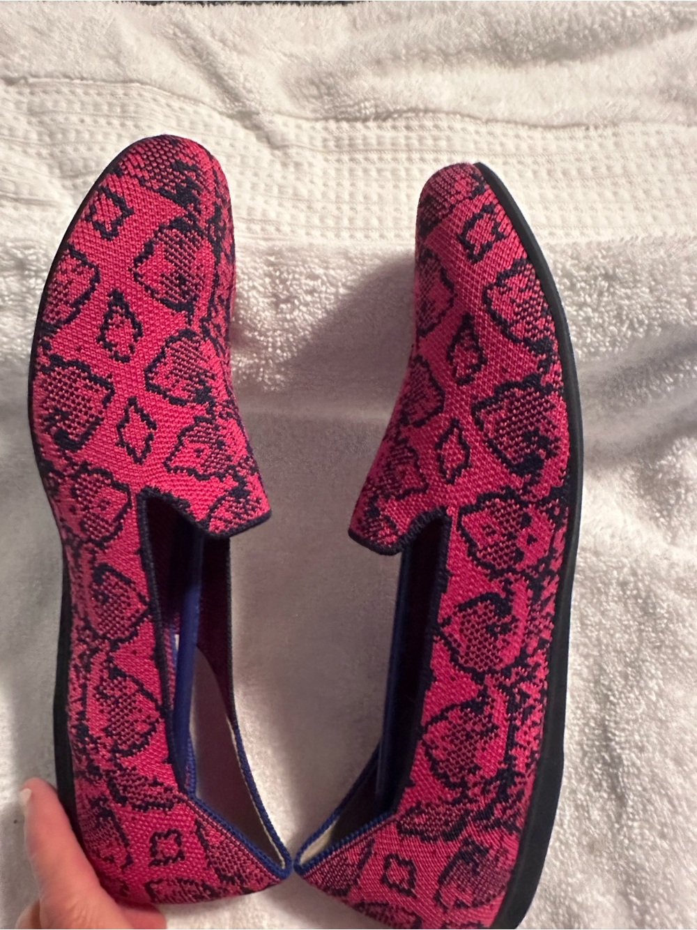 Rothy’s The Loafer Shoes- NIB- Fuchsia Navy
Snake Print- 9 - Picture 3 of 7